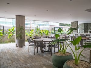 Churrasqueira gourmet com forno de pizza