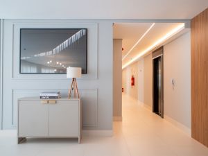 Hall e acesso aos elevadores